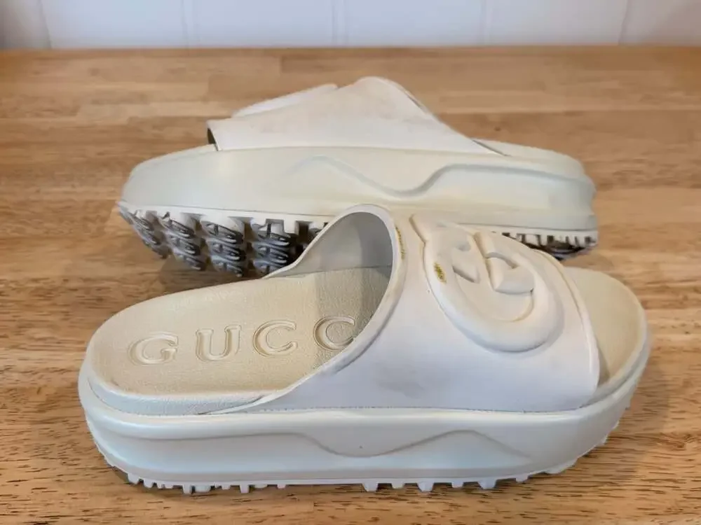 Gucci Interlocking G Platform Rubber Slide Sandals Size 7.5-8
